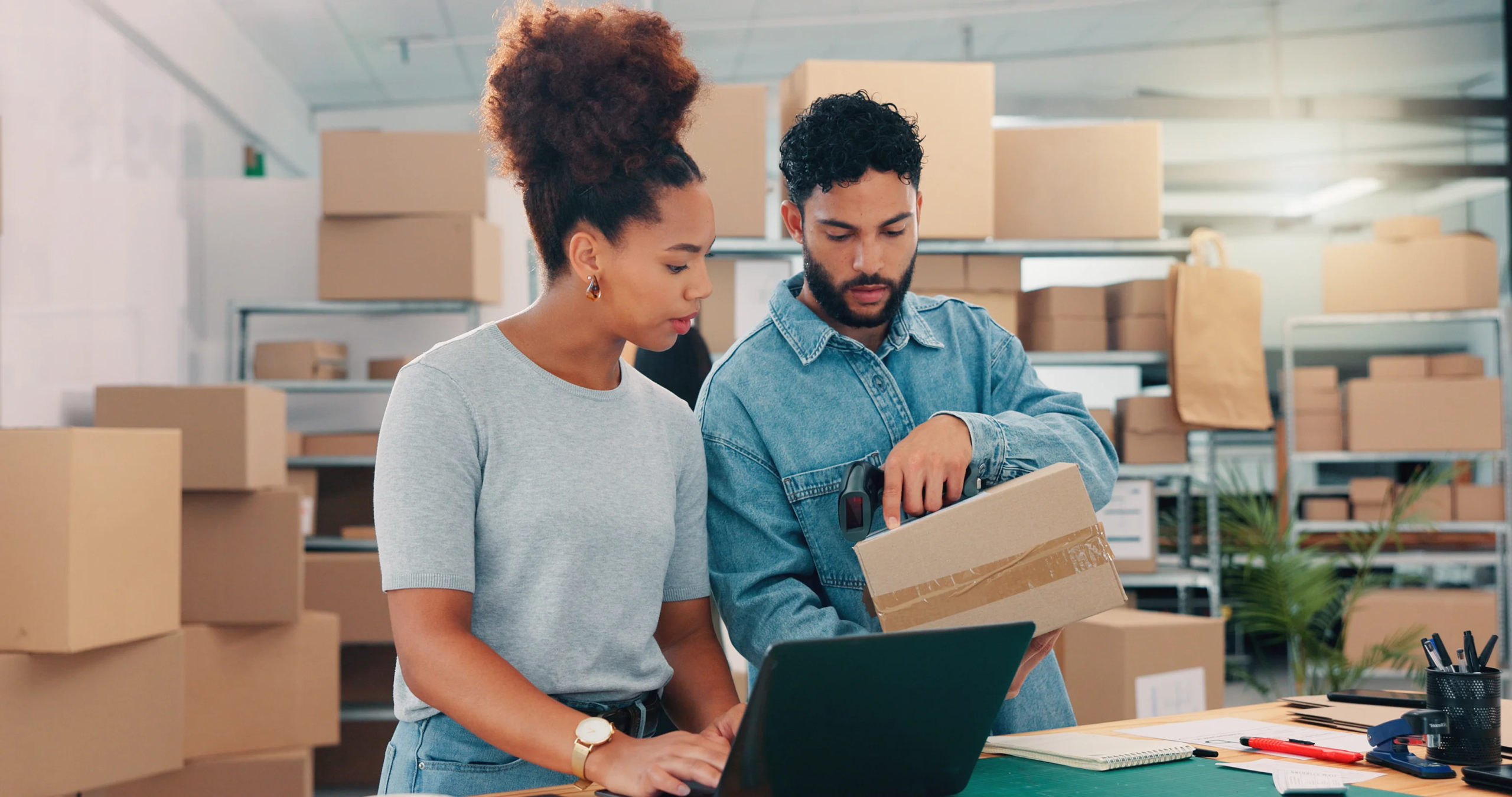 Team scanning inventory package